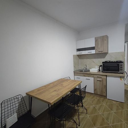 Hidden Villa Apartments コトル エクステリア 写真