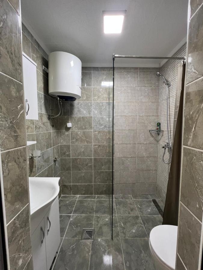 Hidden Villa Apartments コトル エクステリア 写真